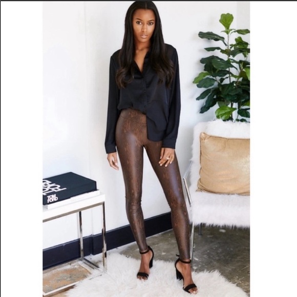 Spanx Faux Leather Snakeskin Leggings - Picture 2 of 8